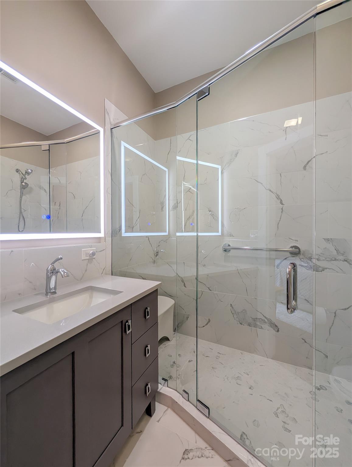 30 Club Villa Court Burnsville NC 28714