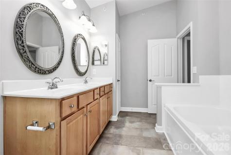 12368 Copper Mountain Boulevard Charlotte NC 28277