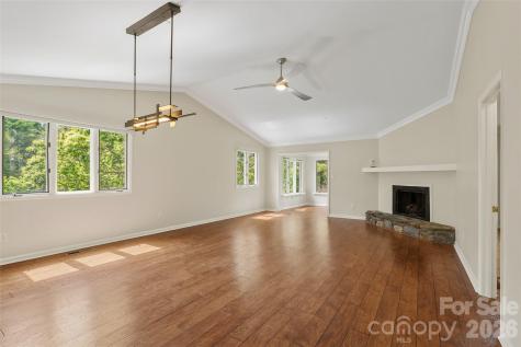 201 Timber Drive Asheville NC 28804