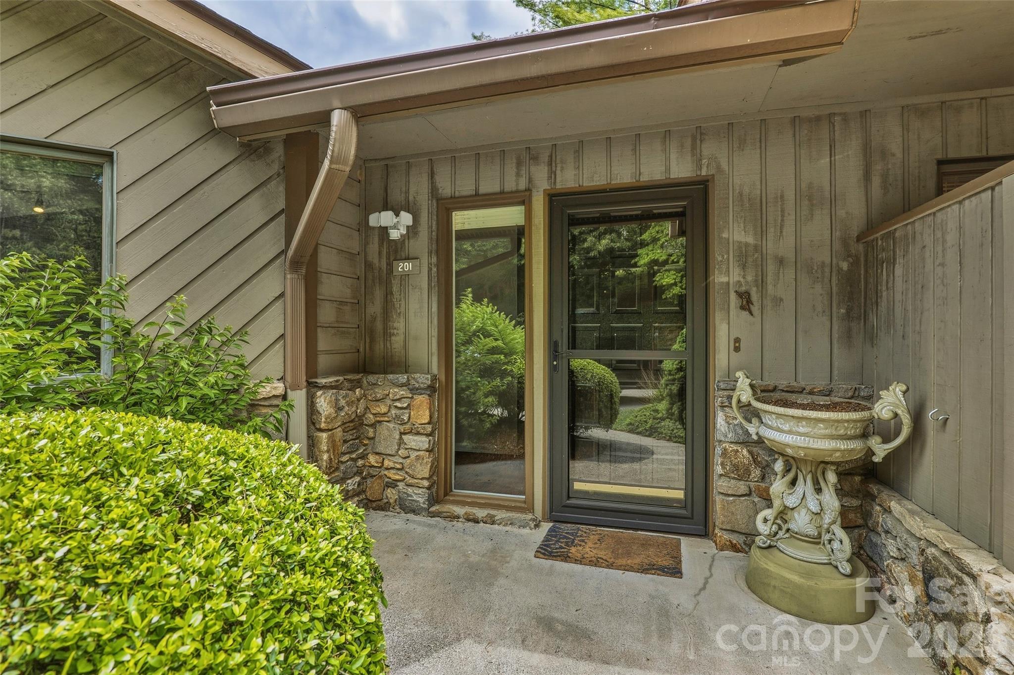 201 Timber Drive Asheville NC 28804
