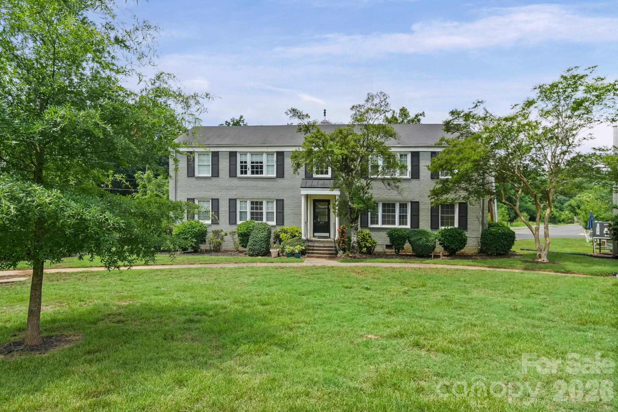 241 Wakefield Drive Charlotte NC 28209
