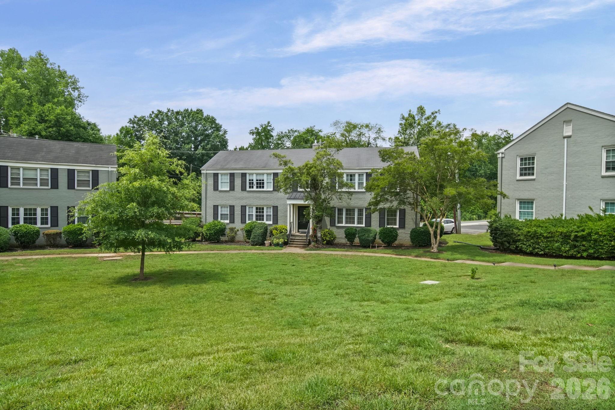 241 Wakefield Drive Charlotte NC 28209