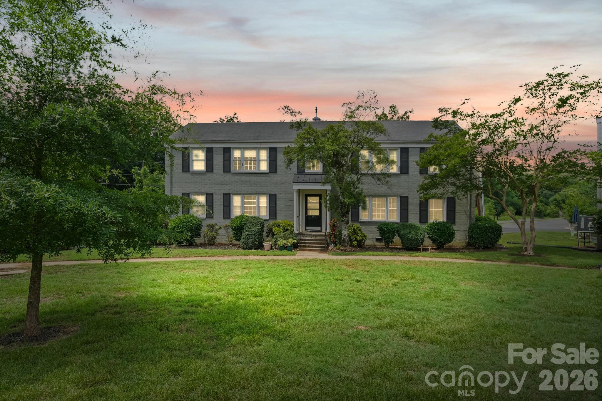 241 Wakefield Drive Charlotte NC 28209