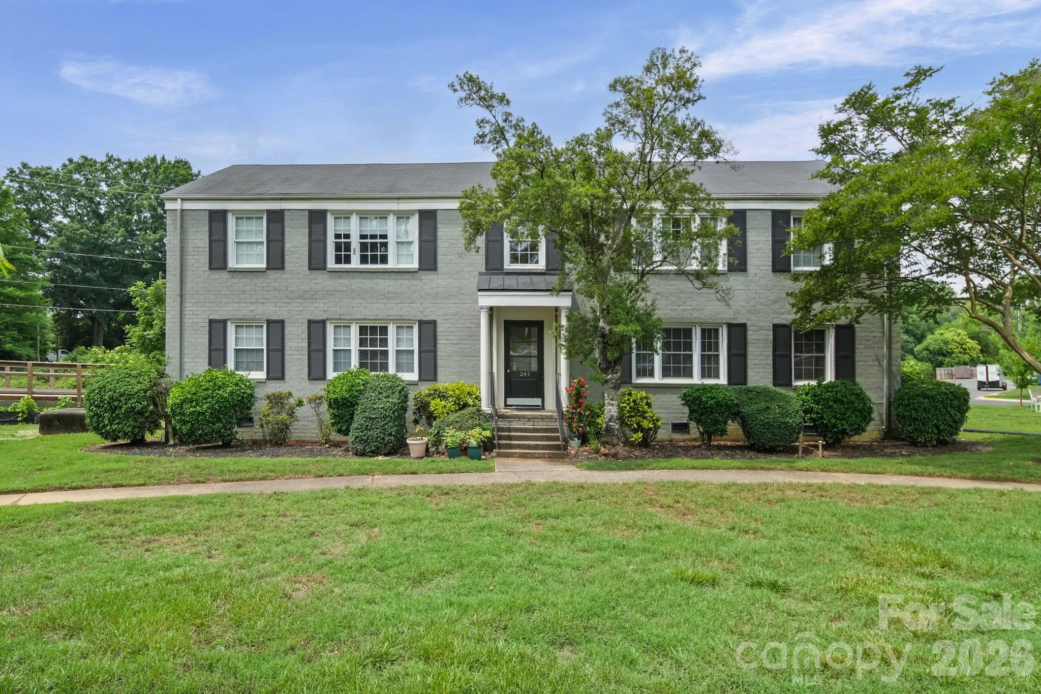 241 Wakefield Drive Charlotte NC 28209