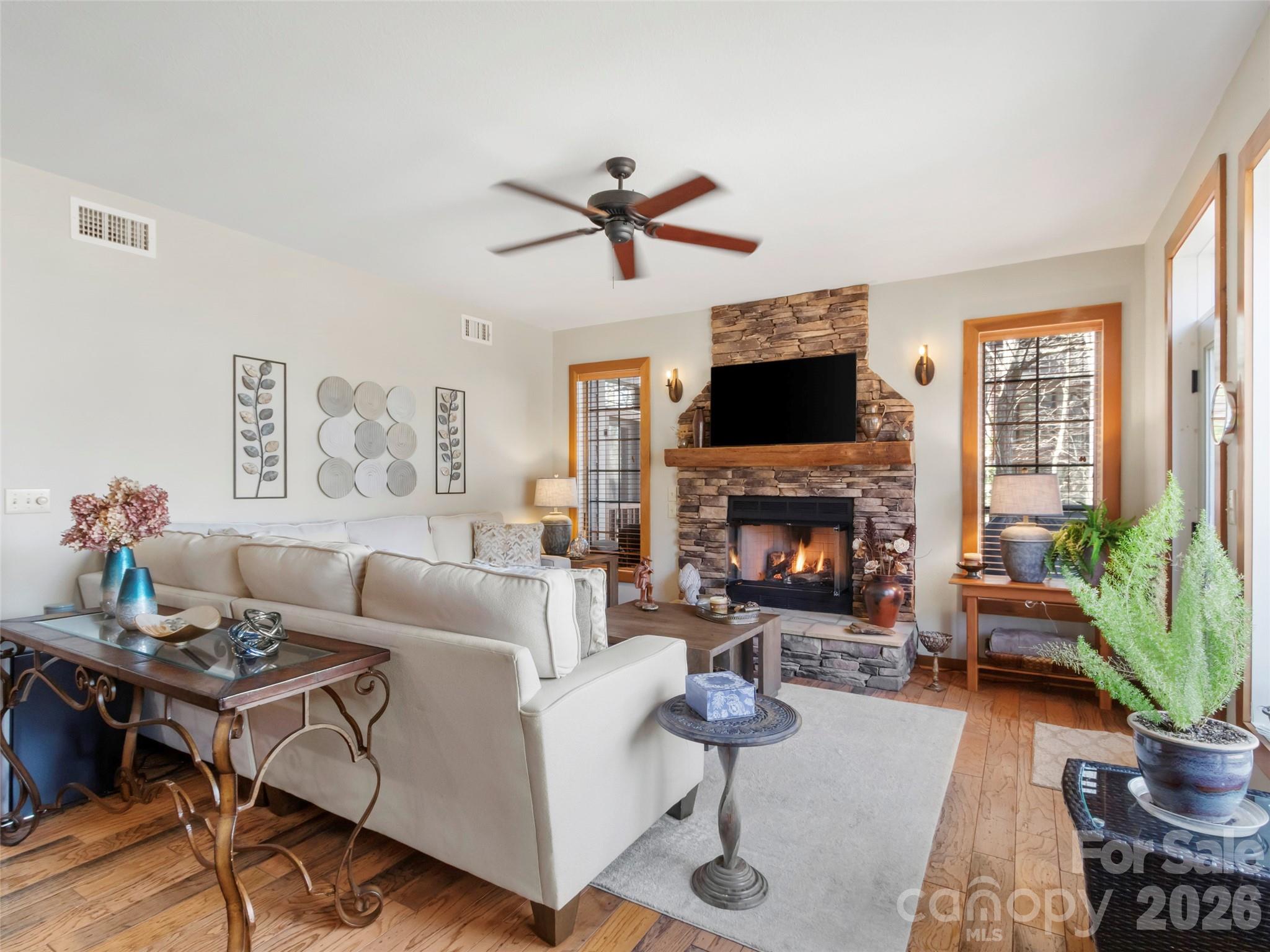 61 Creekside Way Burnsville NC 28714