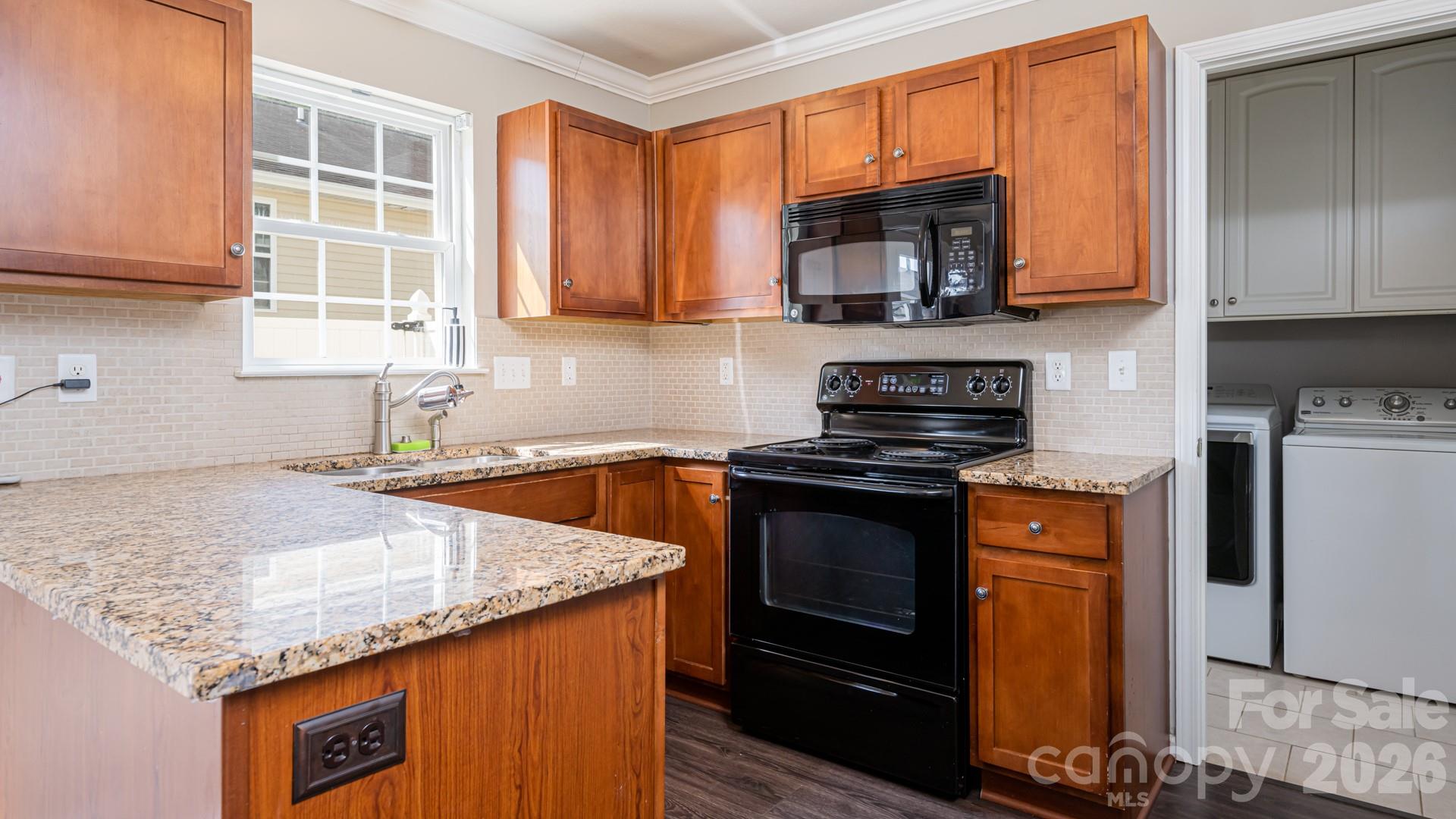 130 Lanceford Circle Fletcher NC 28732