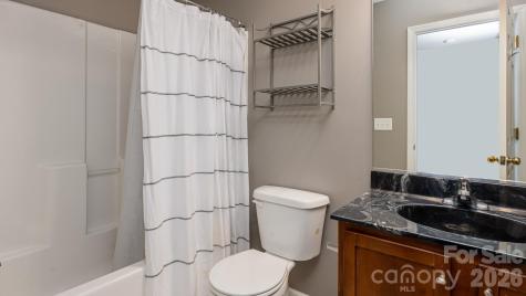 130 Lanceford Circle Fletcher NC 28732