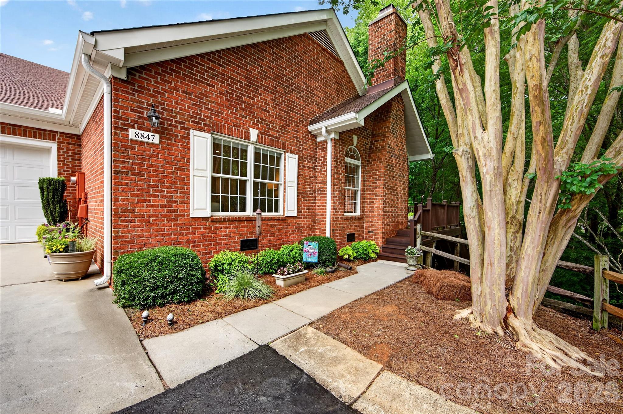 8847 Grand Oak Drive Charlotte NC 28277