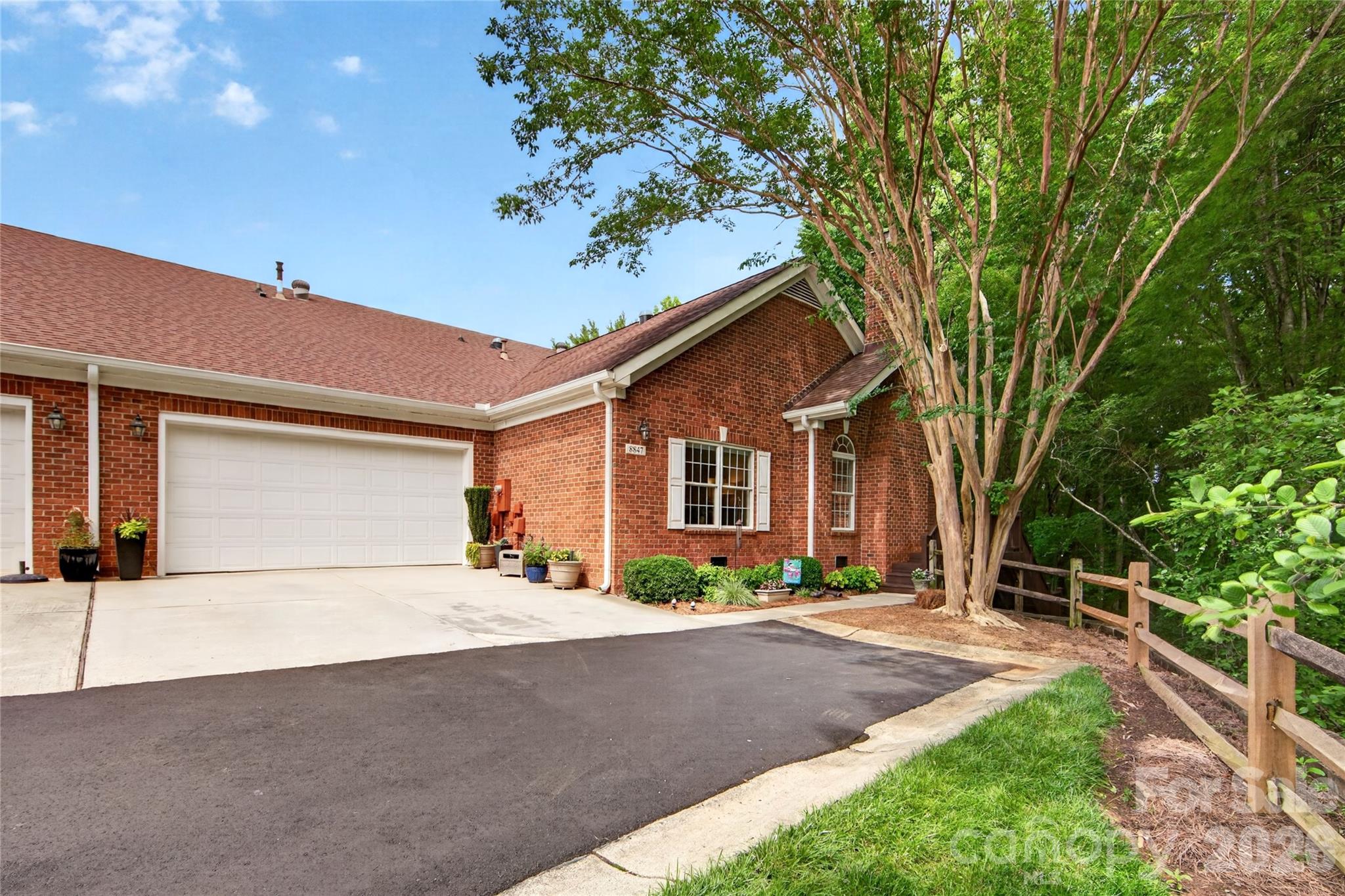 8847 Grand Oak Drive Charlotte NC 28277