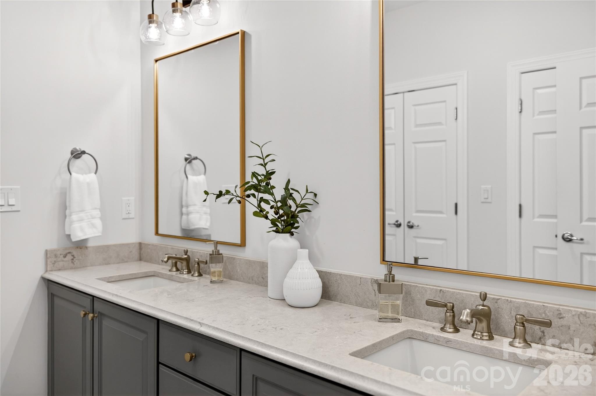 8847 Grand Oak Drive Charlotte NC 28277