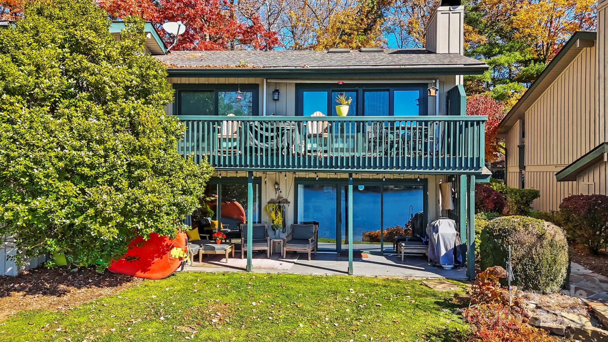 68 Toxaway Point Lake Toxaway NC 28747