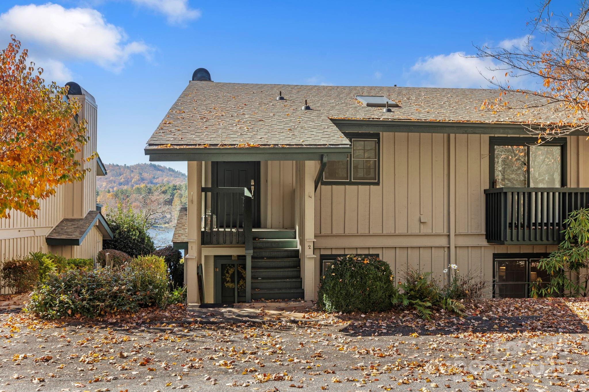 68 Toxaway Point Lake Toxaway NC 28747