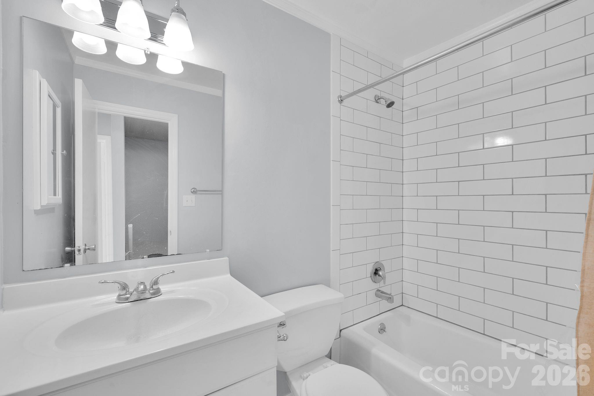 8510 Castle Pine Court Charlotte NC 28226