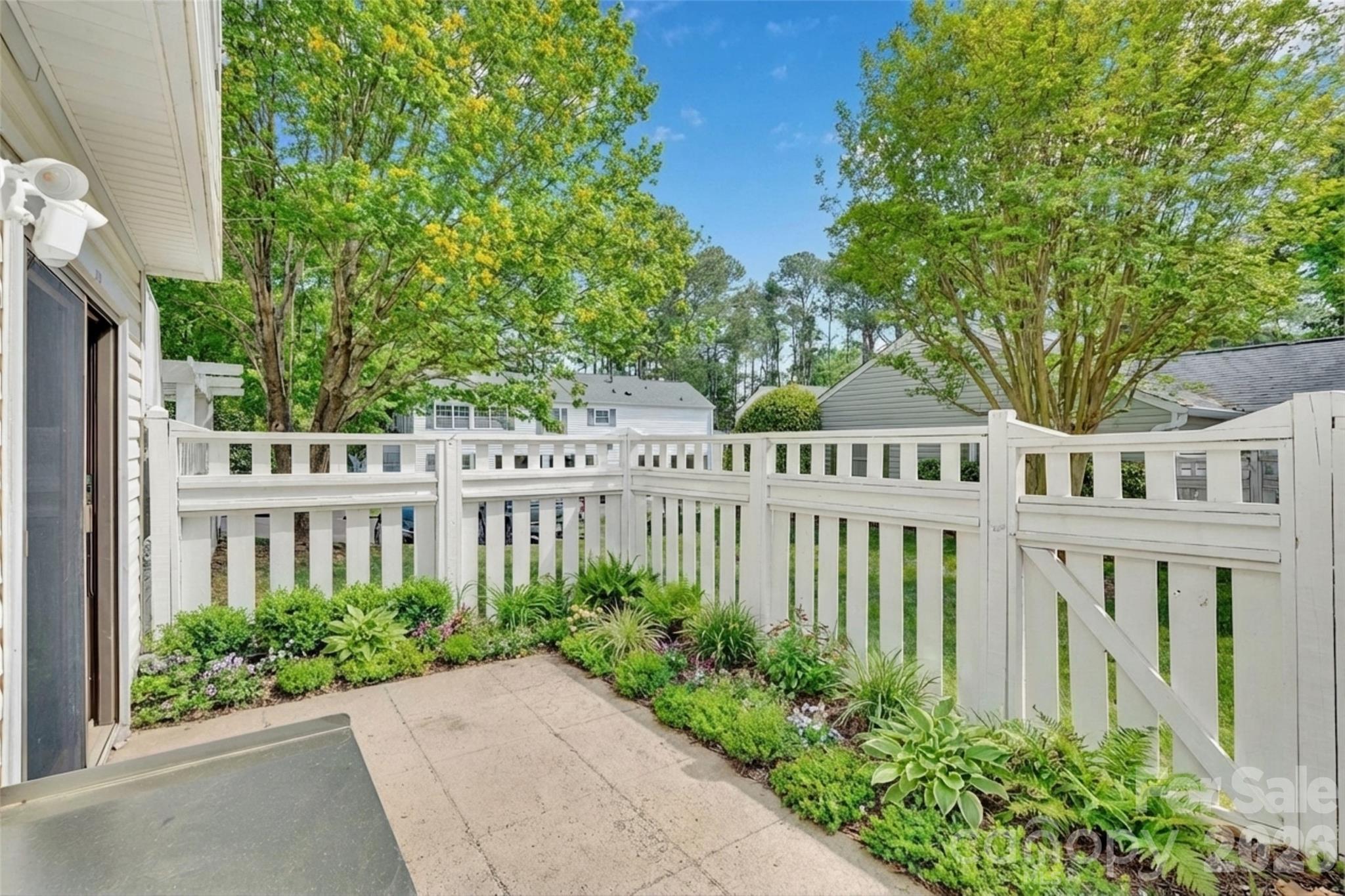 8510 Castle Pine Court Charlotte NC 28226