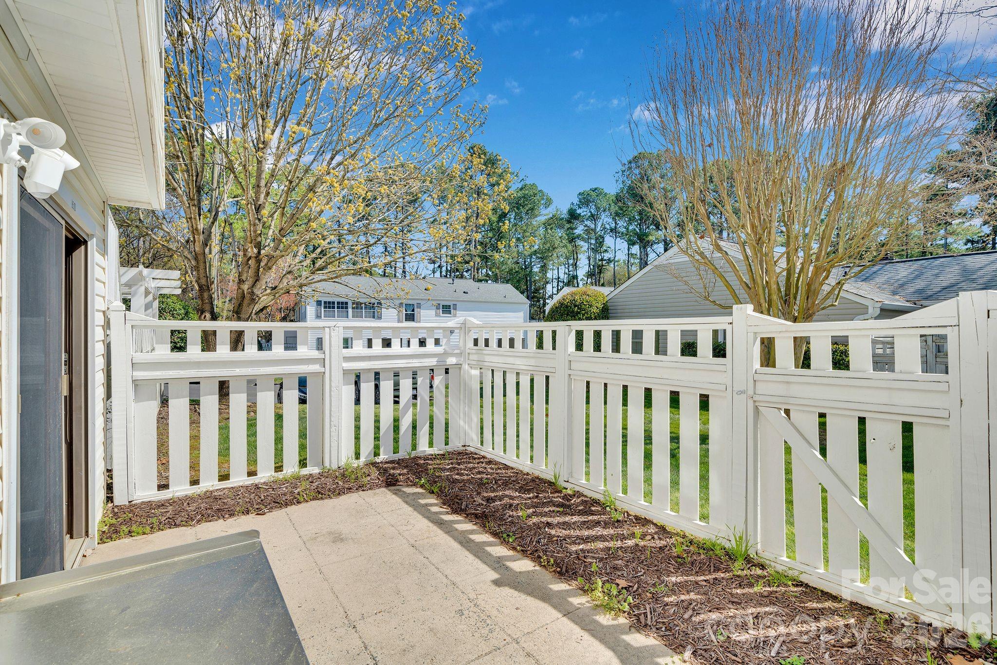 8510 Castle Pine Court Charlotte NC 28226