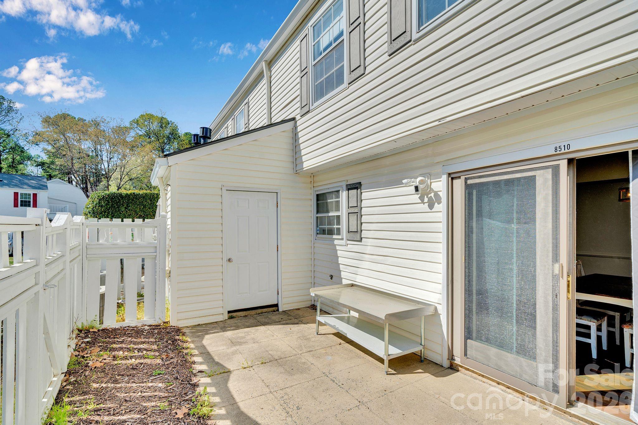 8510 Castle Pine Court Charlotte NC 28226