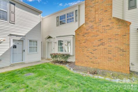 8510 Castle Pine Court Charlotte NC 28226