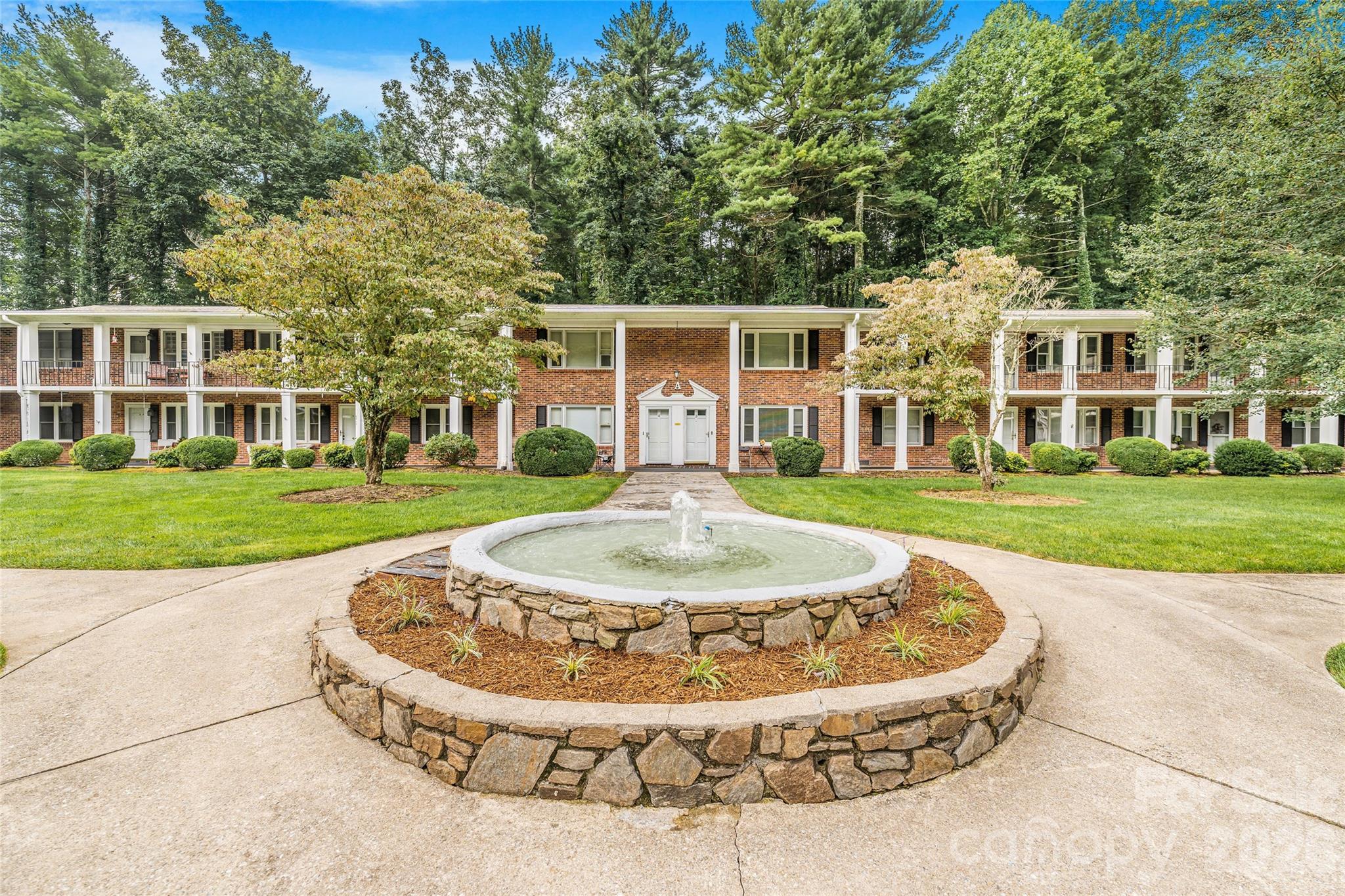 102 Boyd Drive Flat Rock NC 28731