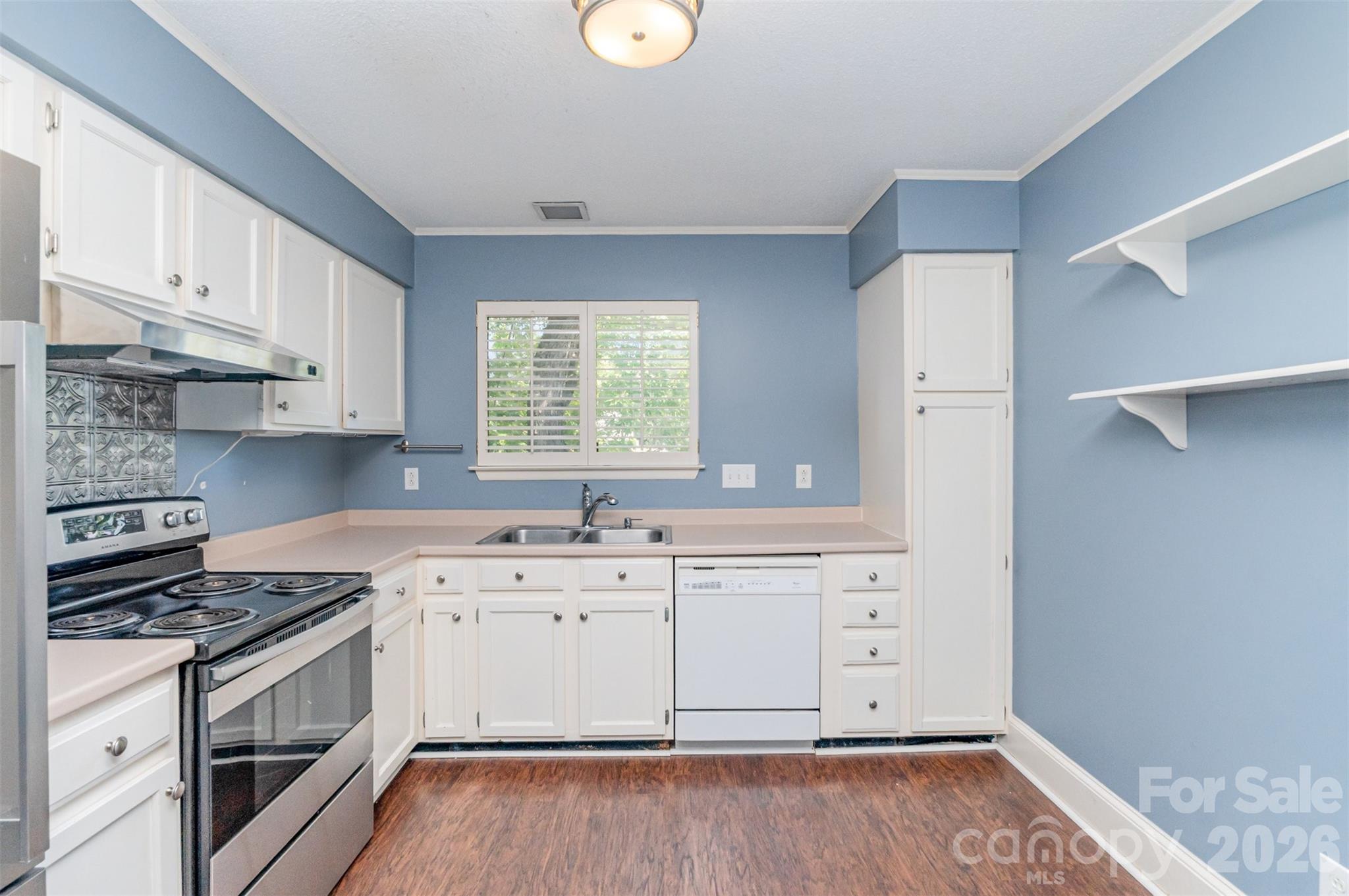 3001 Heathstead Place Charlotte NC 28210