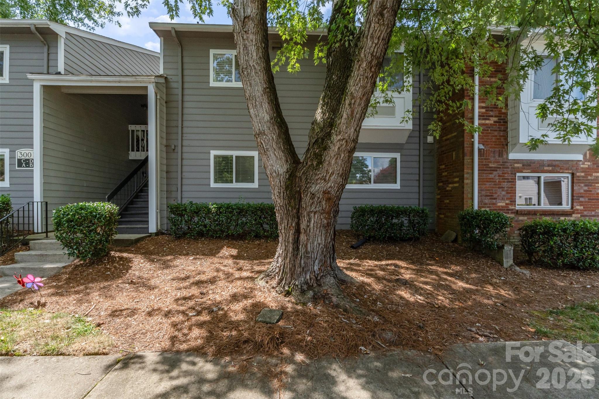 3001 Heathstead Place Charlotte NC 28210