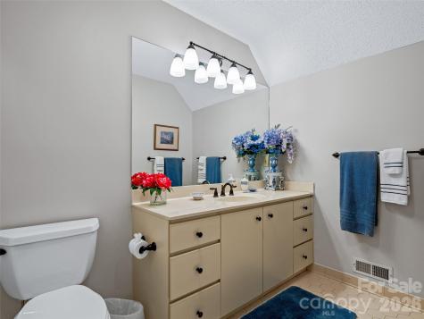 132 Overlook Drive Flat Rock NC 28731