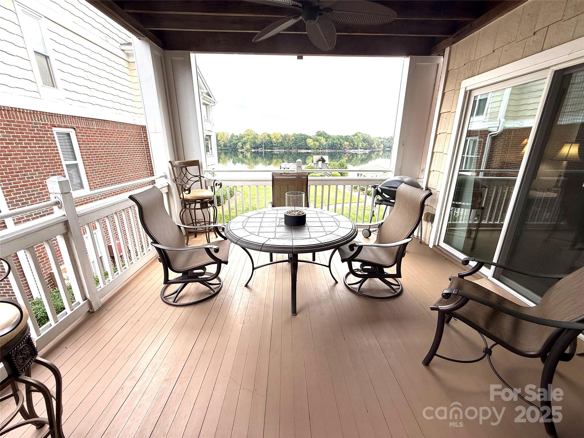930 Jetton Street Davidson NC 28036