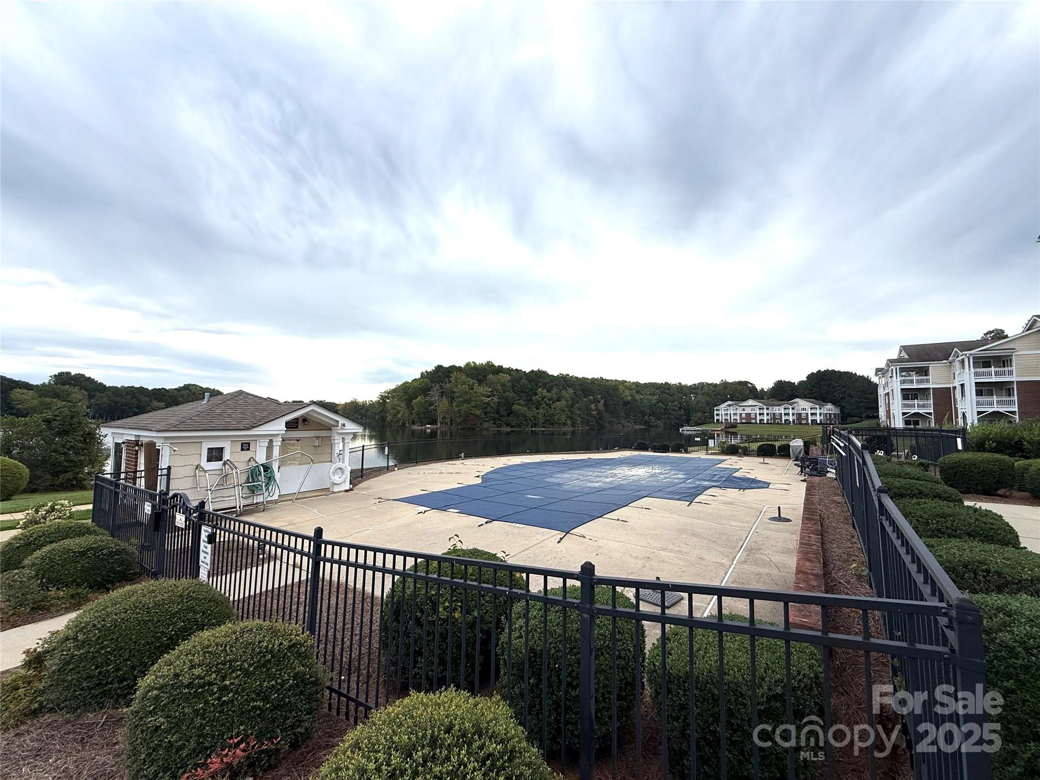 930 Jetton Street Davidson NC 28036