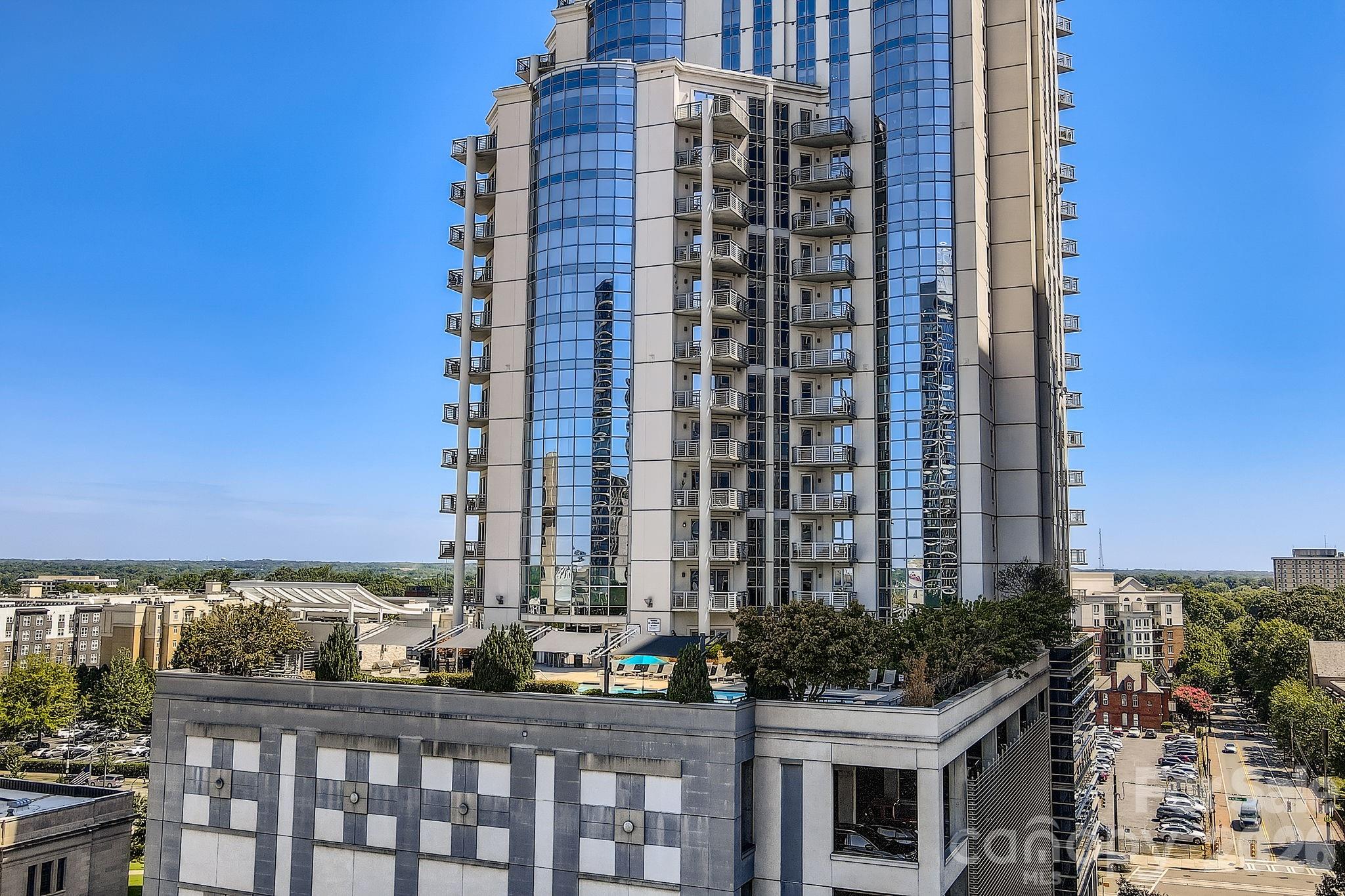 333 W Trade Street W Charlotte NC 28202