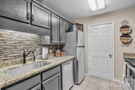 155 Glen Burney Lane Blowing Rock NC 28605