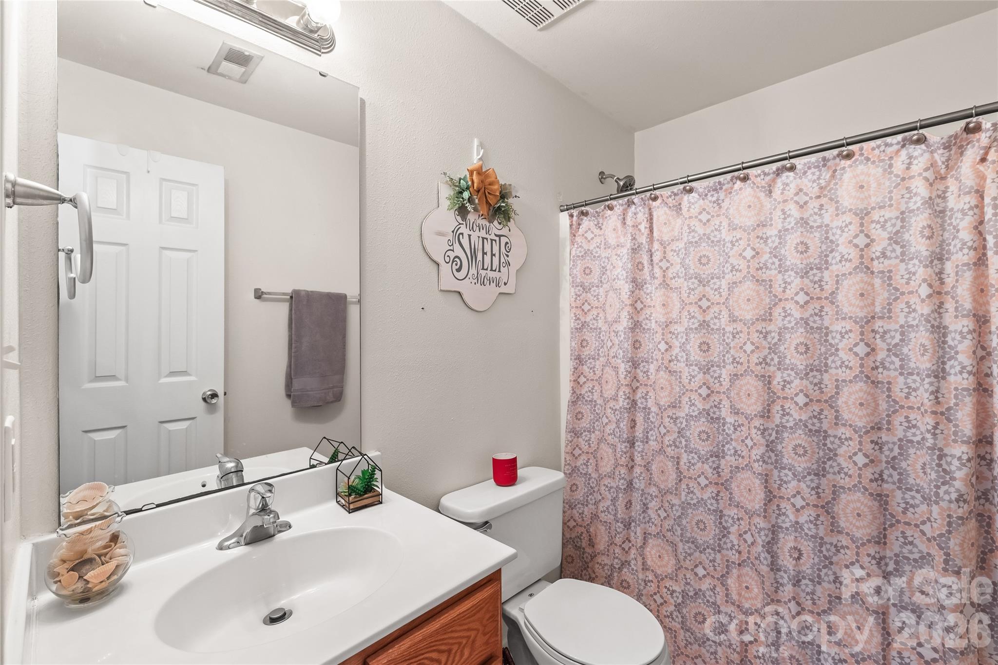 3983 Town Center Road Harrisburg NC 28075