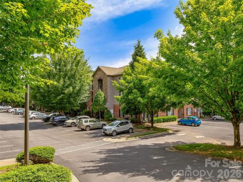 726 Appeldoorn Circle Asheville NC 28803