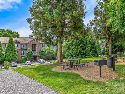 726 Appeldoorn Circle Asheville NC 28803