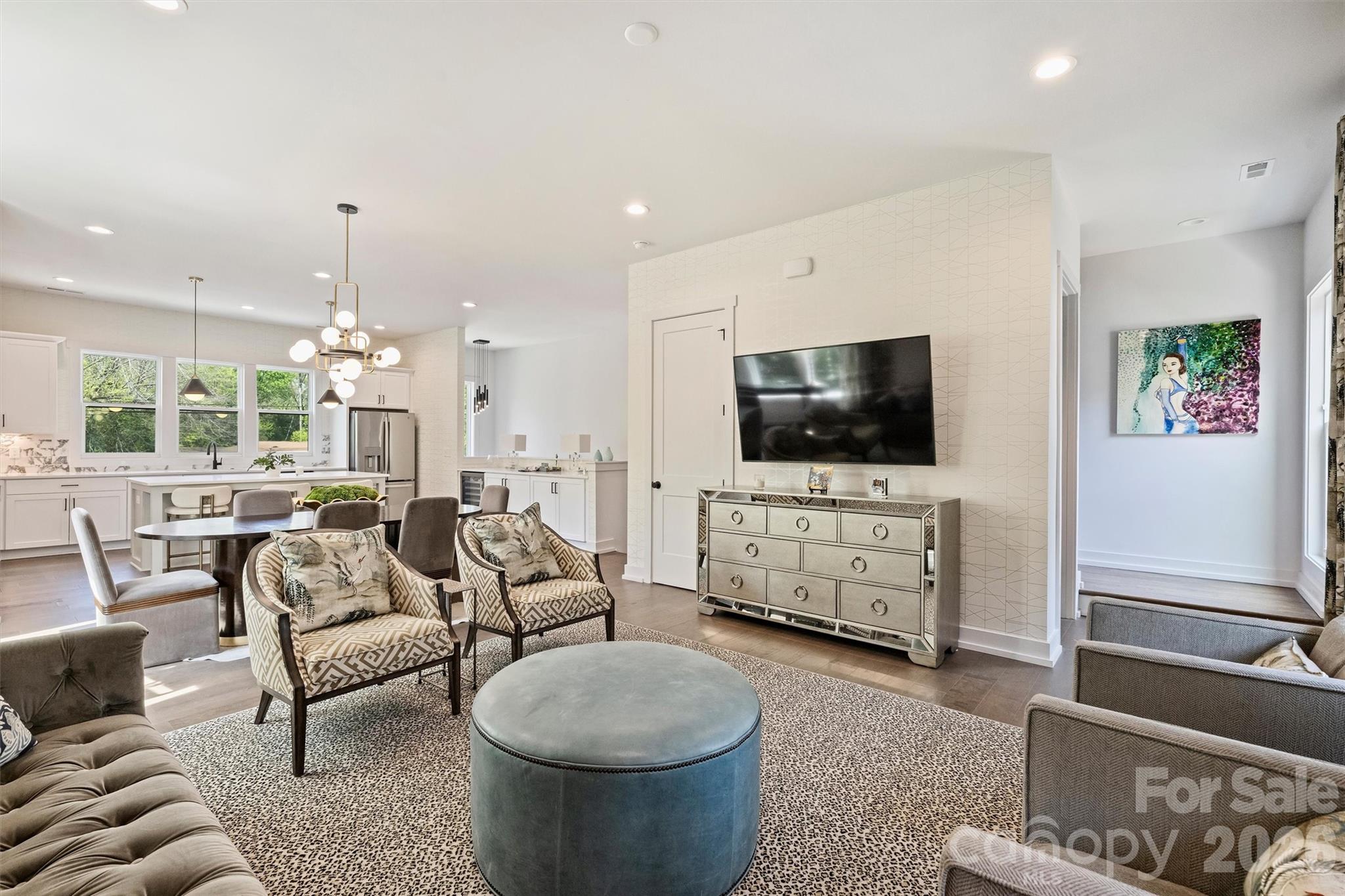 1500 Hawthorne Lane Charlotte NC 28205