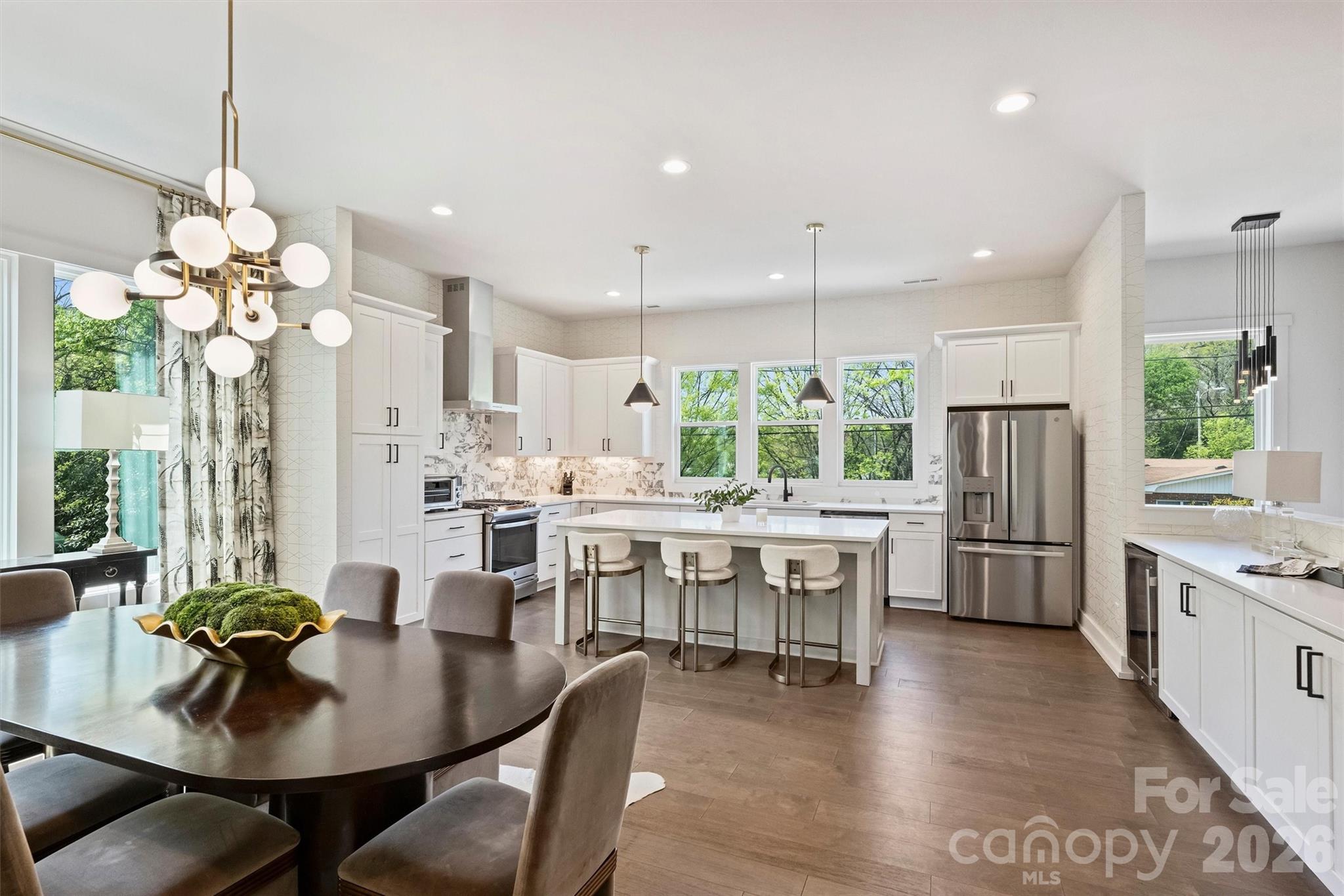 1500 Hawthorne Lane Charlotte NC 28205