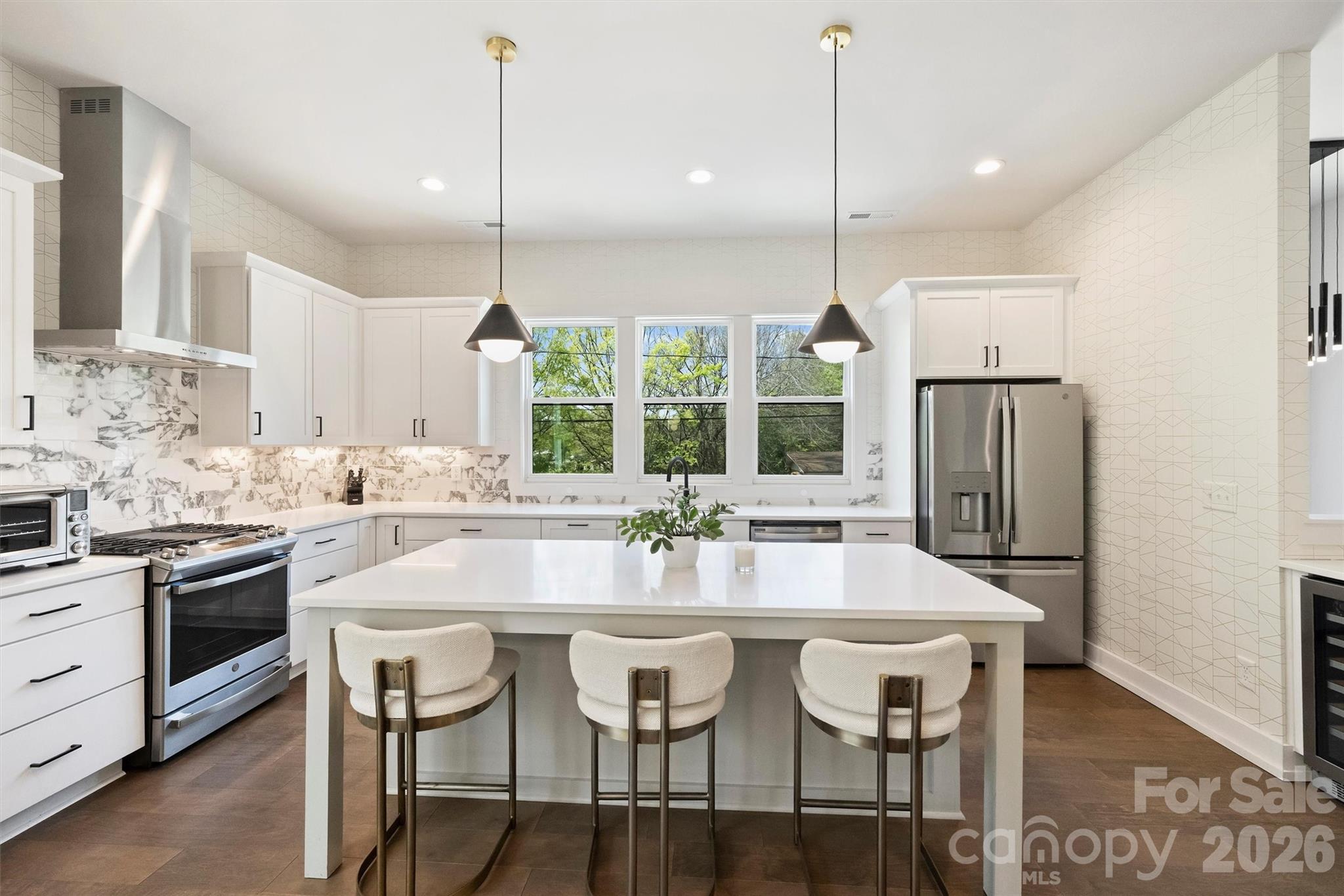 1500 Hawthorne Lane Charlotte NC 28205