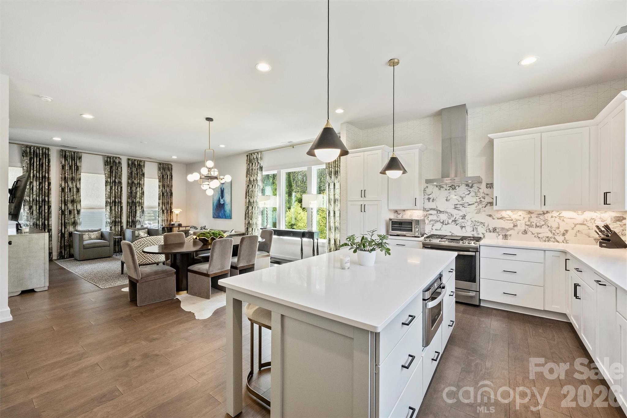 1500 Hawthorne Lane Charlotte NC 28205