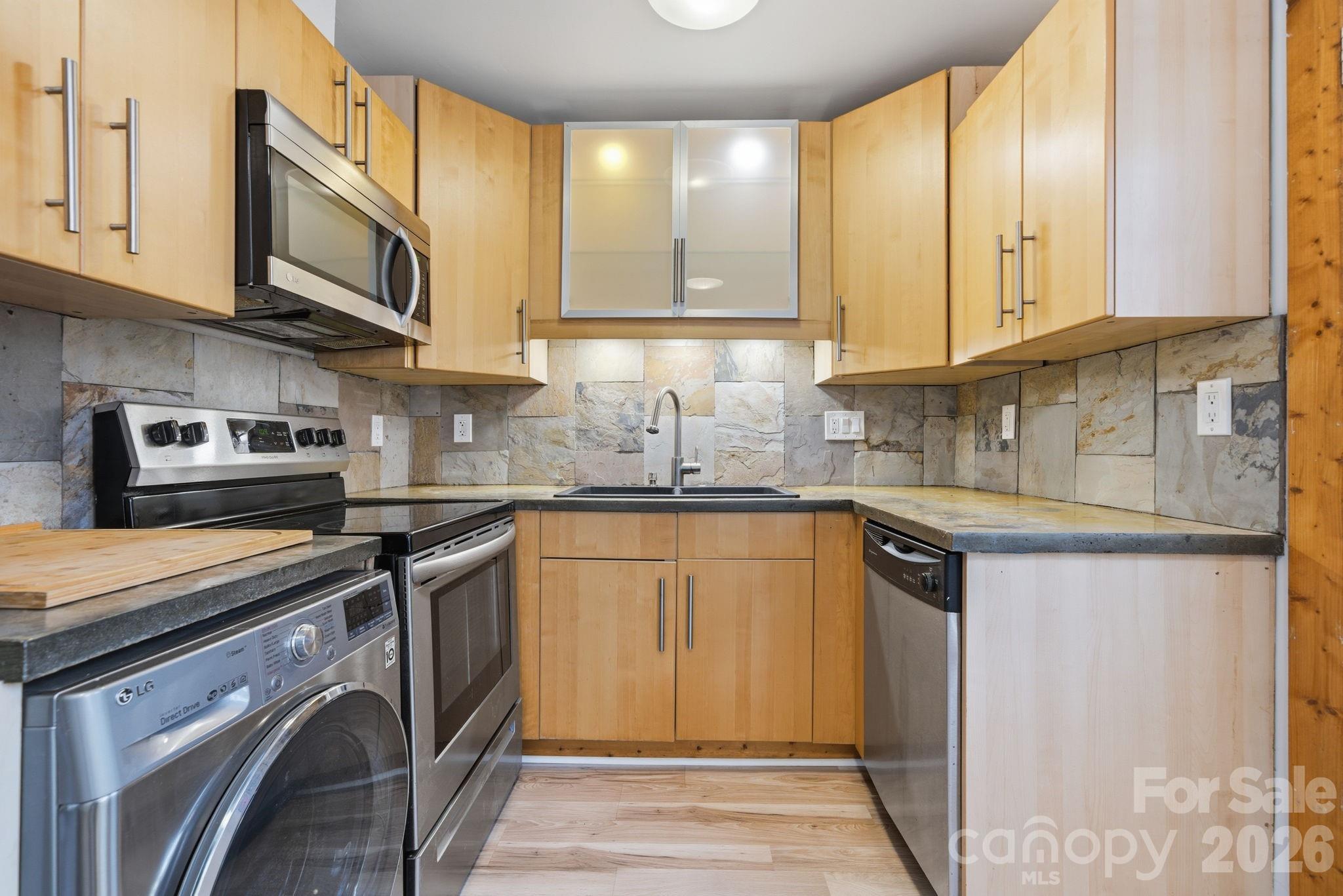 638 Chipley Avenue Charlotte NC 28205
