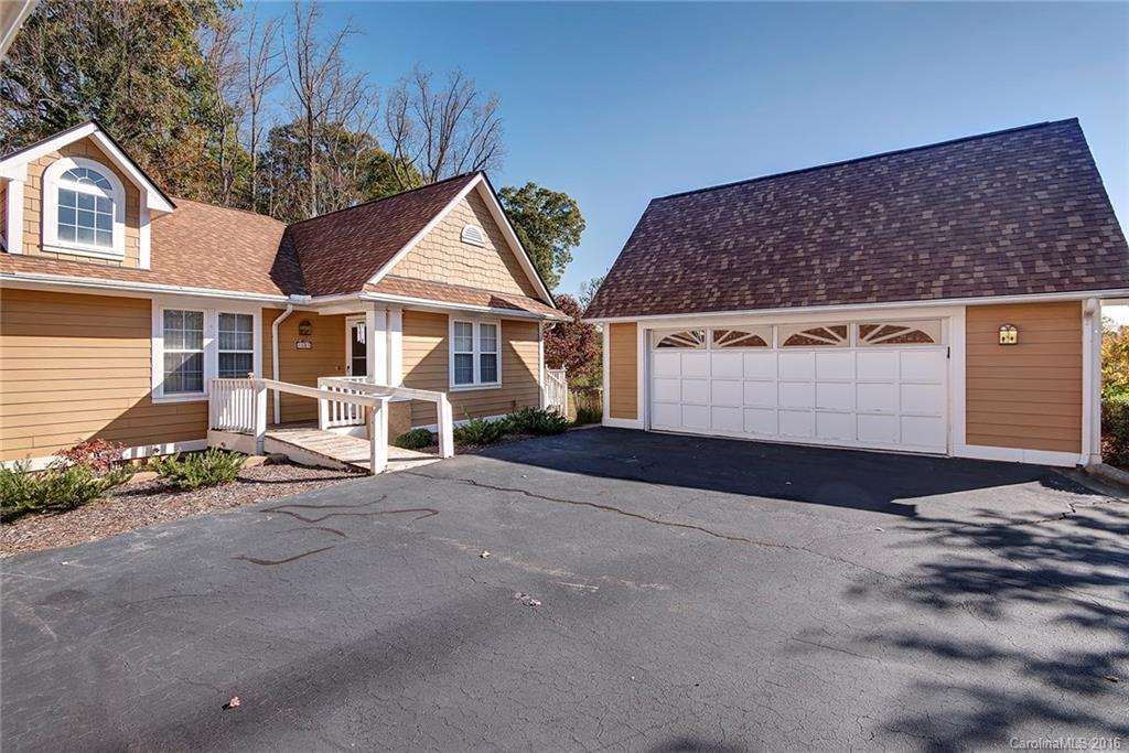 1603 Hyde Park Drive Asheville NC 28806