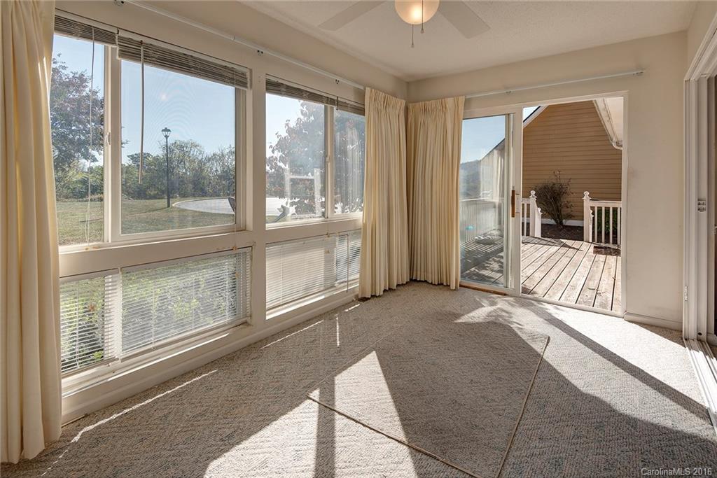 1603 Hyde Park Drive Asheville NC 28806