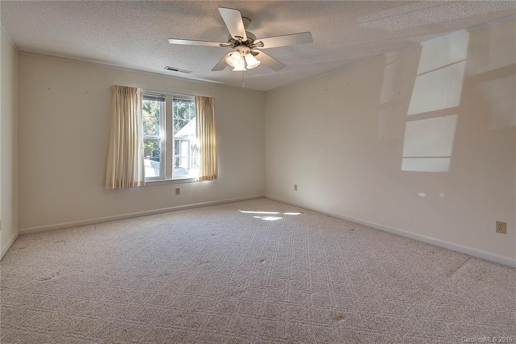 1603 Hyde Park Drive Asheville NC 28806