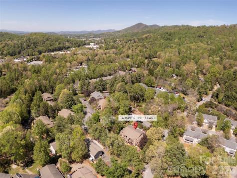 3 Ravencroft Lane Asheville NC 28803