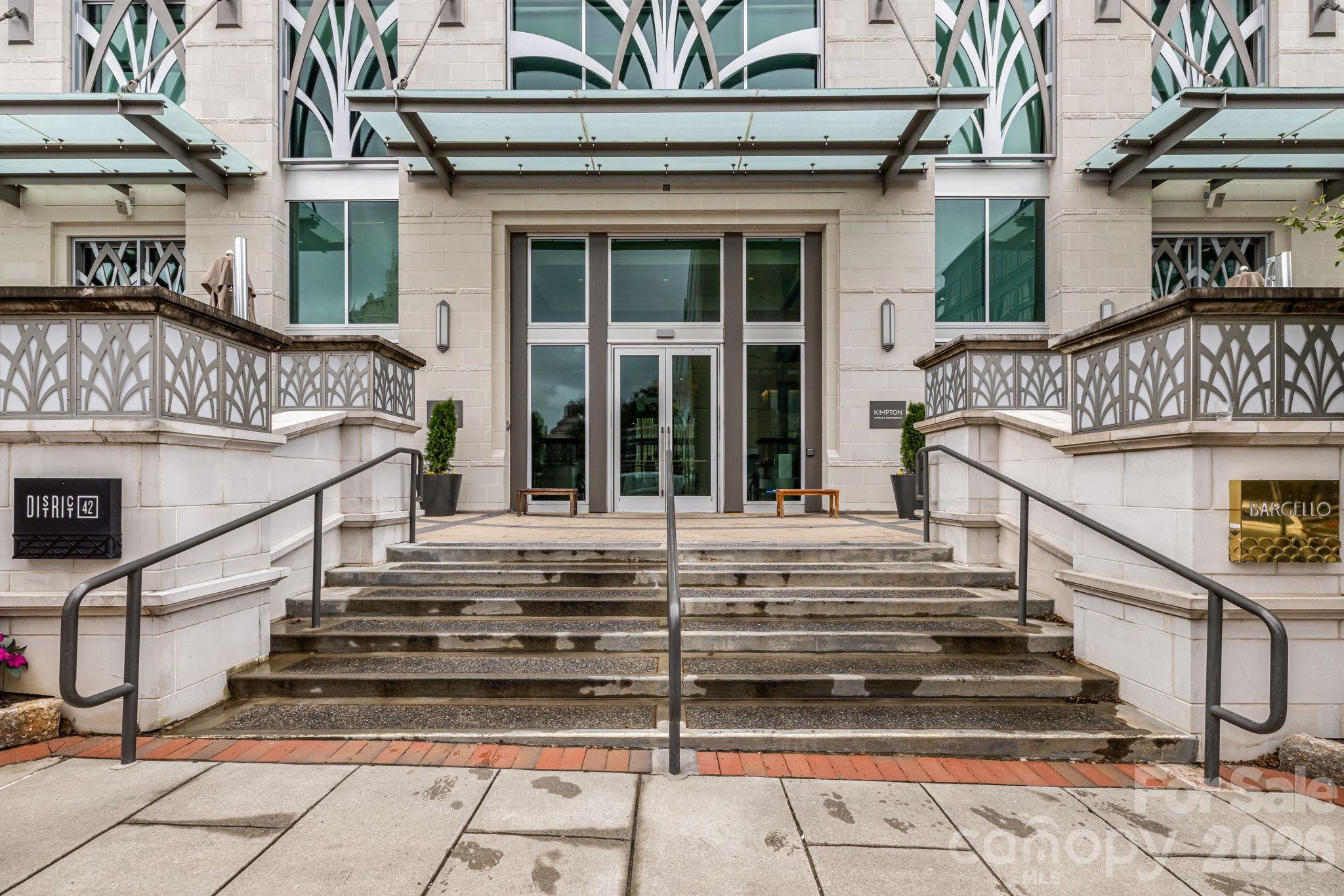 Asheville NC, 7 Patton Avenue, Unit 1005