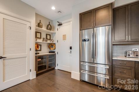7 Patton Avenue Asheville NC 28801