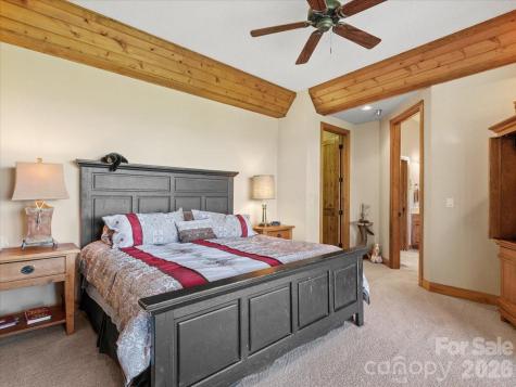 52 Logging Horse Road Burnsville NC 28714