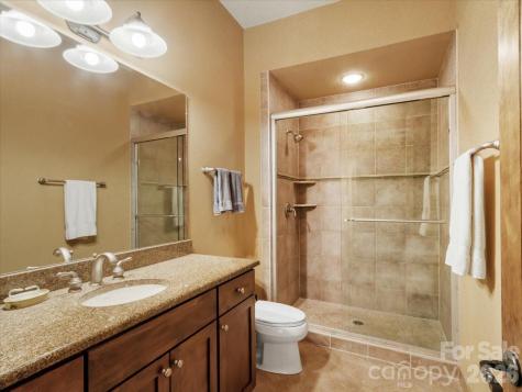 52 Logging Horse Road Burnsville NC 28714