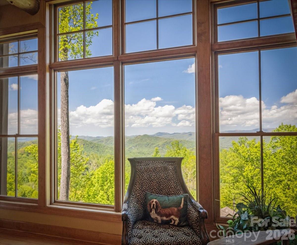 52 Logging Horse Road Burnsville NC 28714