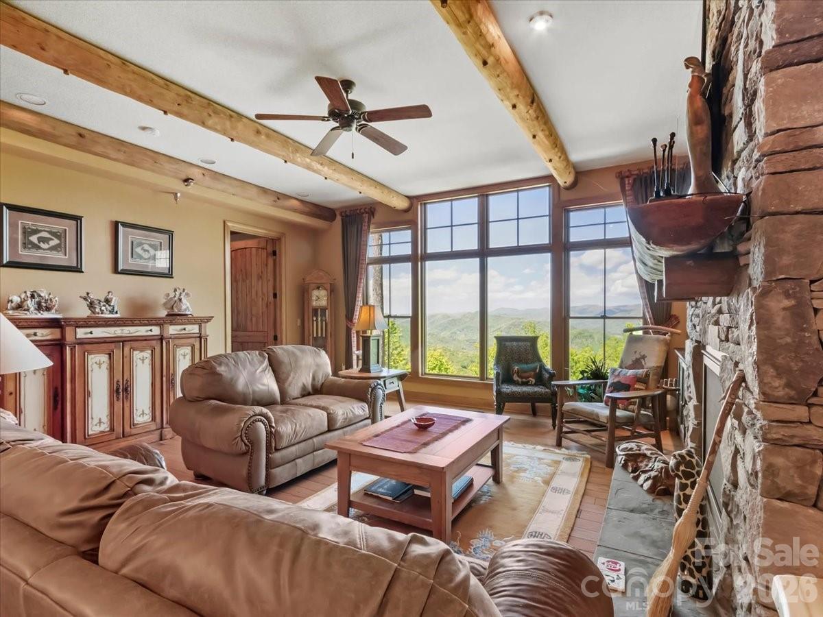 52 Logging Horse Road Burnsville NC 28714