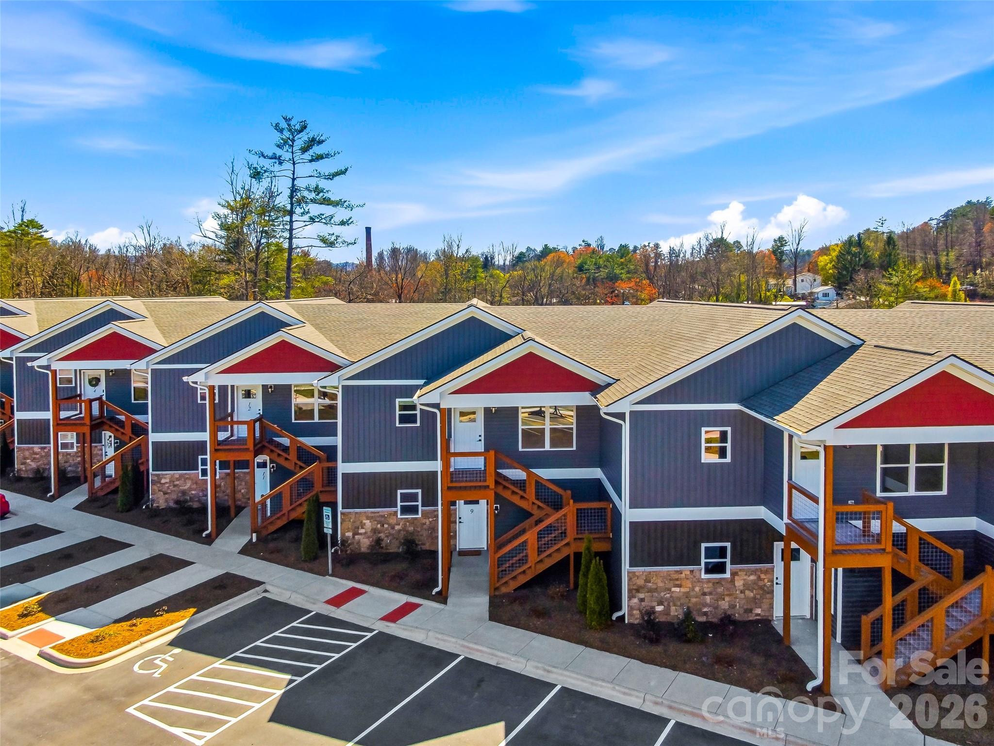 143 Carver Street Brevard NC 28712