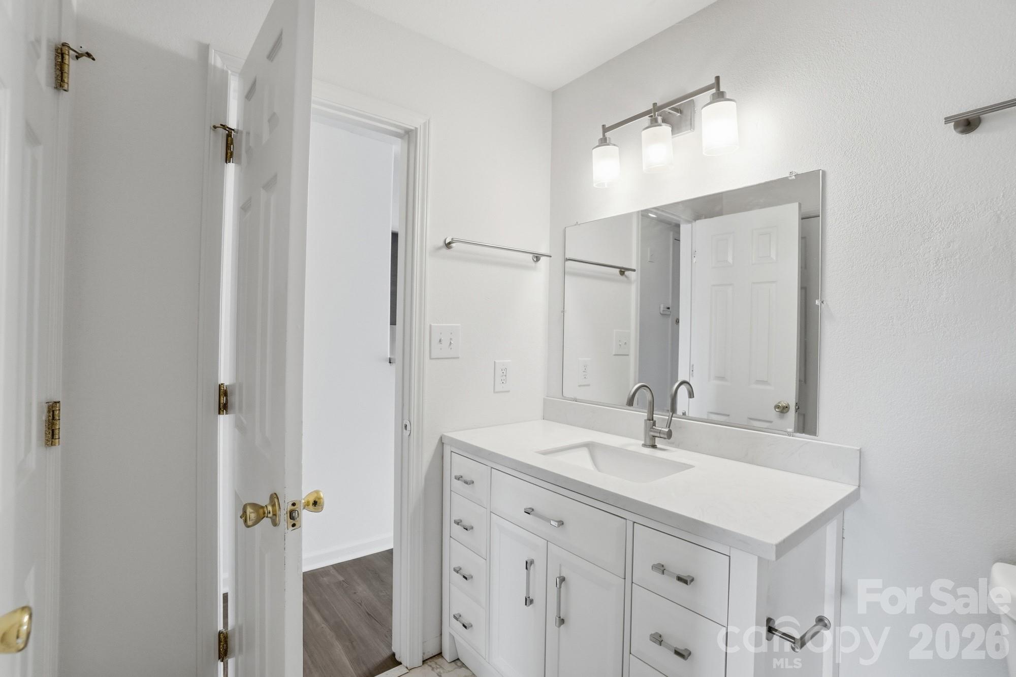 3937 Mohawk Court Charlotte NC 28215