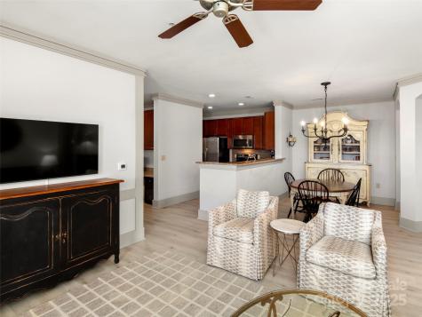 5 Farleigh Street Asheville NC 28803